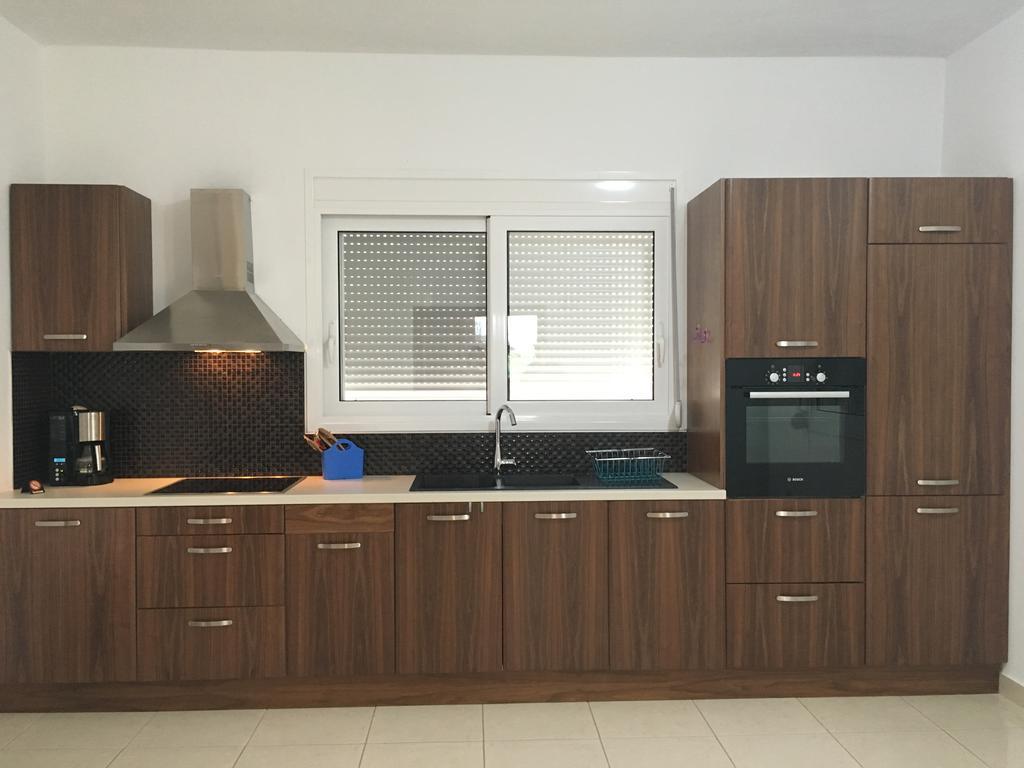Janis Home Храні Екстер'єр фото